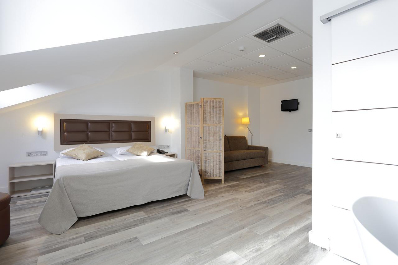 Hotel Santa Rosa, Blue Hoteles Gijón Buitenkant foto